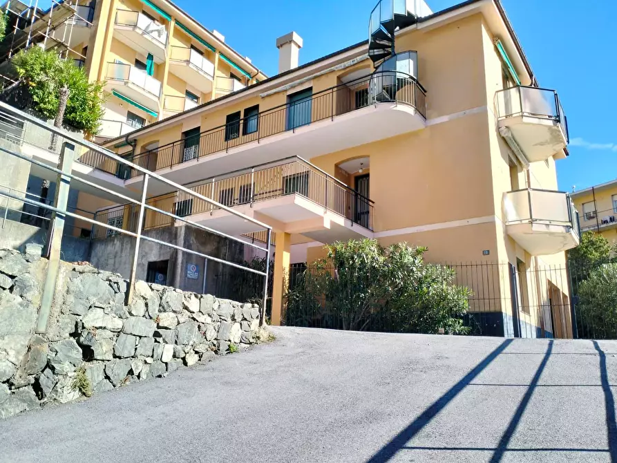 Immagine 34 di Appartamento in vendita  in Via Sardi 28 a Varazze