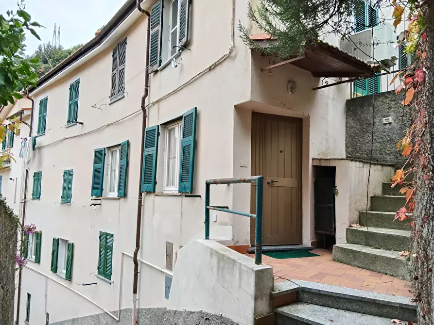 Immagine 16 di Appartamento in vendita  in Via Quinno a Varazze