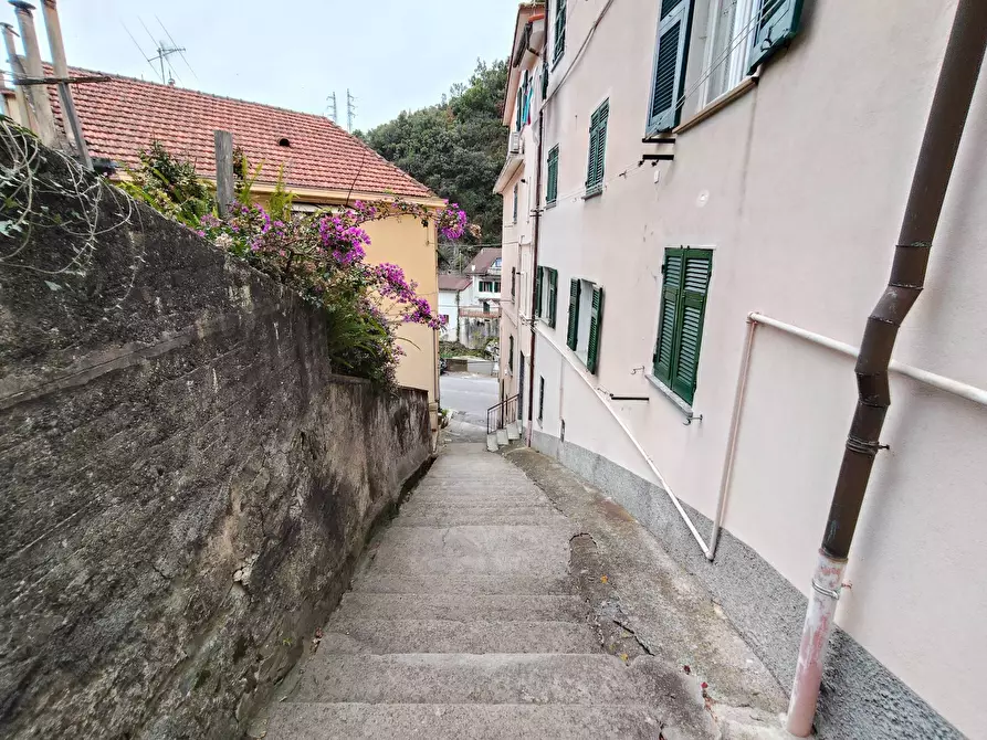 Immagine 19 di Appartamento in vendita  in Via Quinno a Varazze