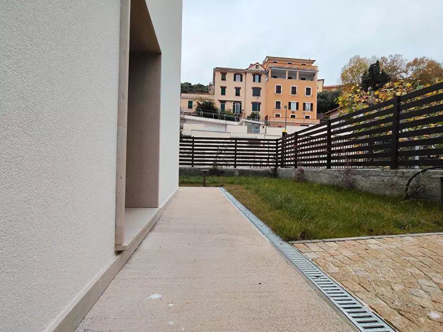 Immagine 8 di Appartamento in affitto  in via accinelli a Varazze