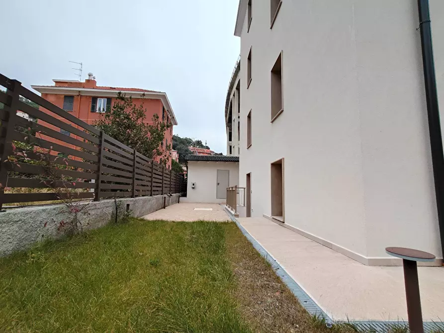 Immagine 9 di Appartamento in affitto  in via accinelli a Varazze