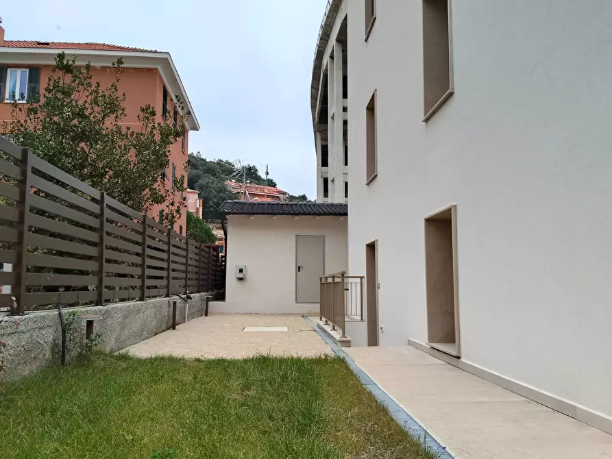 Immagine 10 di Appartamento in affitto  in via accinelli a Varazze