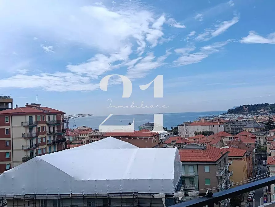 Immagine 1 di Appartamento in affitto  in via Milano 25 a Varazze