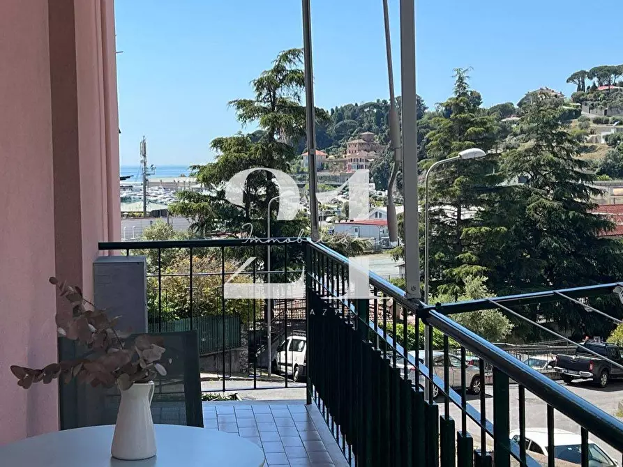Immagine 1 di Appartamento in affitto  in Via Corosu a Varazze