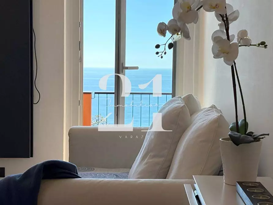 Immagine 6 di Appartamento in vendita  in Via Agave a Varazze