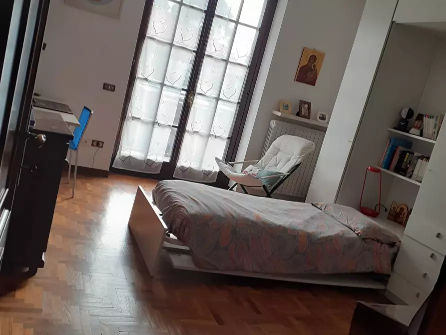 Immagine 21 di Villa in vendita  in via Magenta 24 a Cerro Maggiore