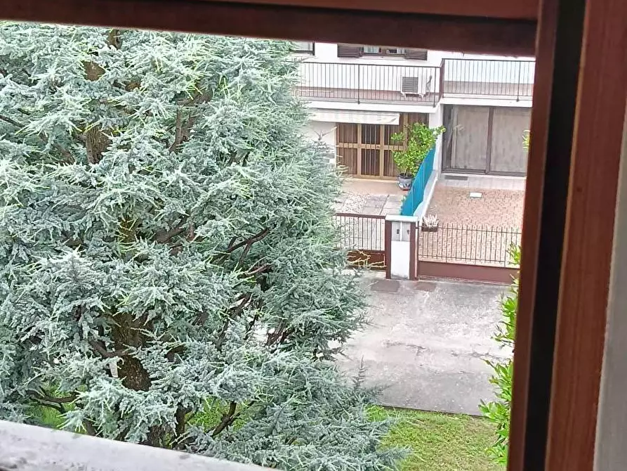 Immagine 21 di Appartamento in vendita  in via Olcella 49 a Villa Cortese