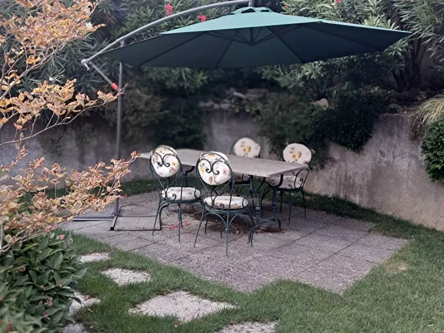 Immagine 26 di Villa in vendita  in via Croci 15 a Samarate