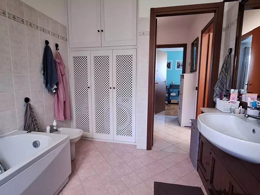 Immagine 18 di Appartamento in vendita  in via Mazzini 2 a Mornago