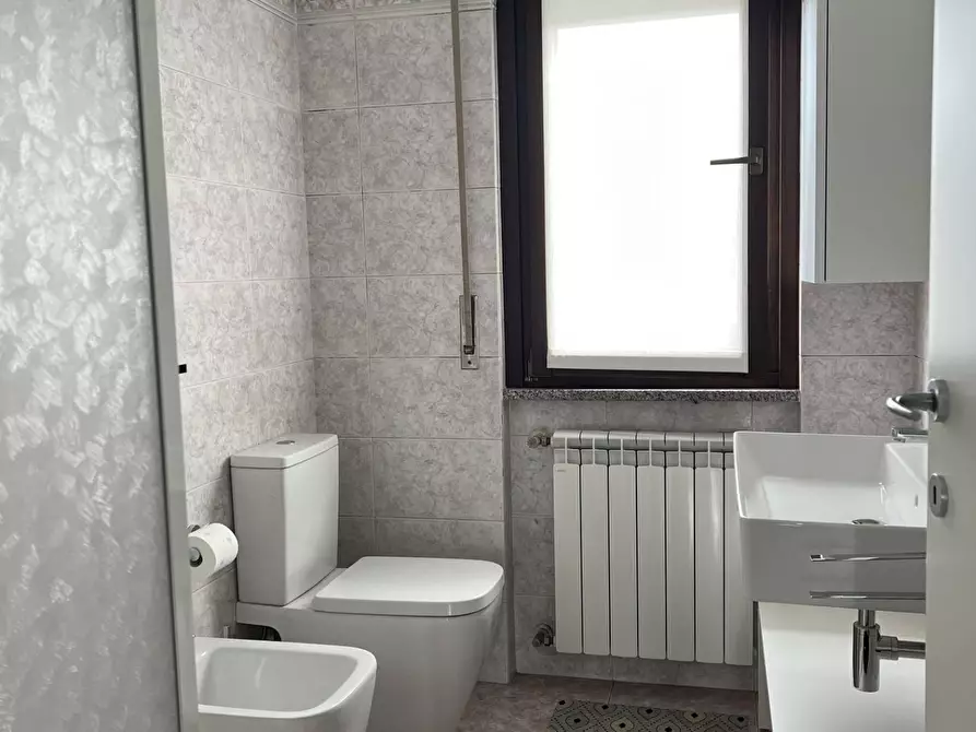 Immagine 5 di Appartamento in affitto  a Castellanza