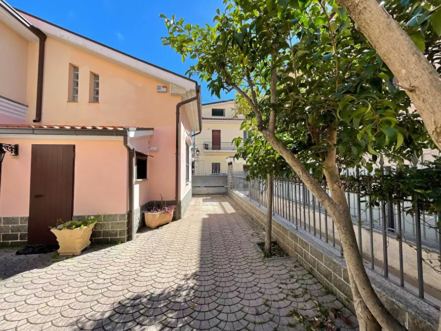 Immagine 26 di Villa in vendita  in via Ermete Brandimarte a Pescara