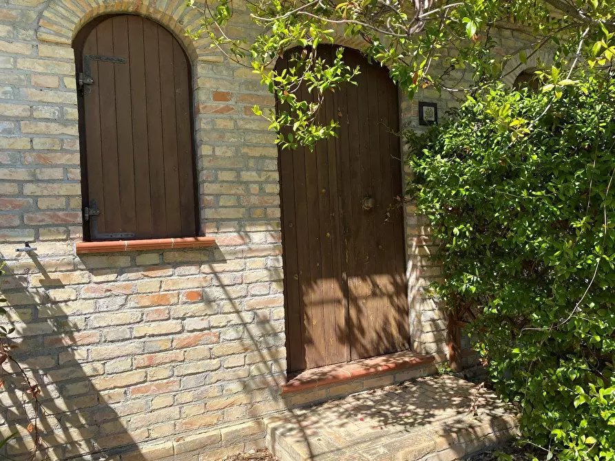 Immagine 50 di Agriturismo in vendita  in Contrada Fiorano a Loreto Aprutino