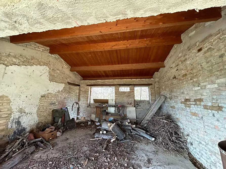 Immagine 31 di Casa indipendente in vendita  in Contrada Scannella Inferiore 1 a Loreto Aprutino