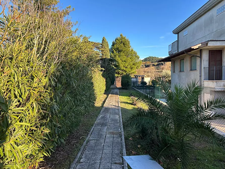 Immagine 10 di Casa indipendente in vendita  in Strada Comunale della Fontana 6 a Montesilvano
