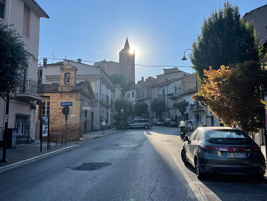 Immagine 8 di Locale commerciale in vendita  in Via G. Fonzi 24 a Brittoli