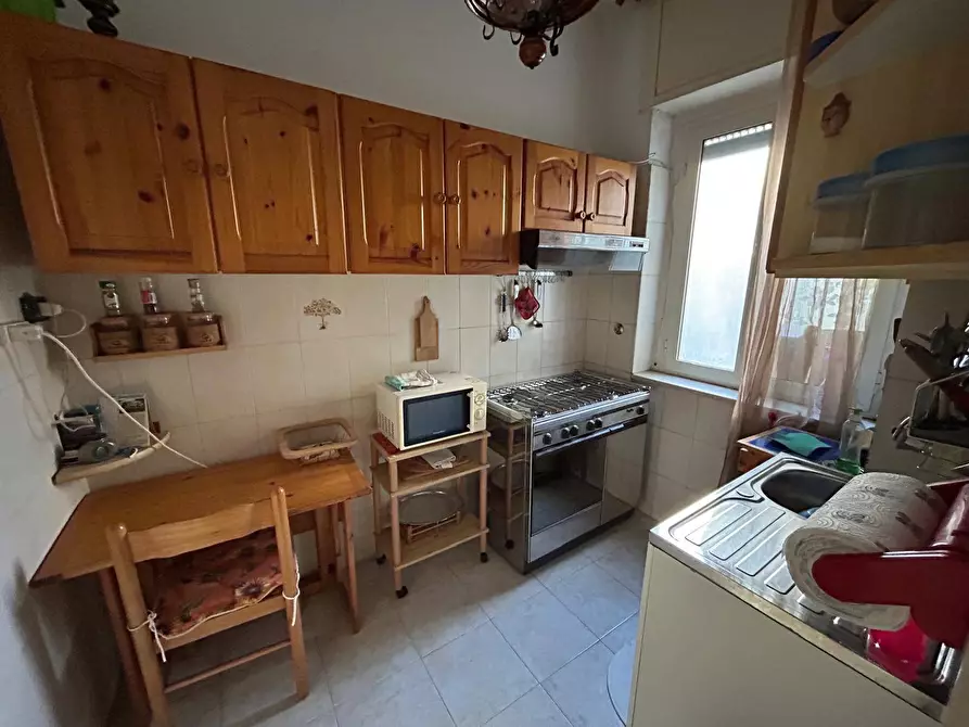 Immagine 25 di Appartamento in vendita  in Via Umbria 46 a Pescara