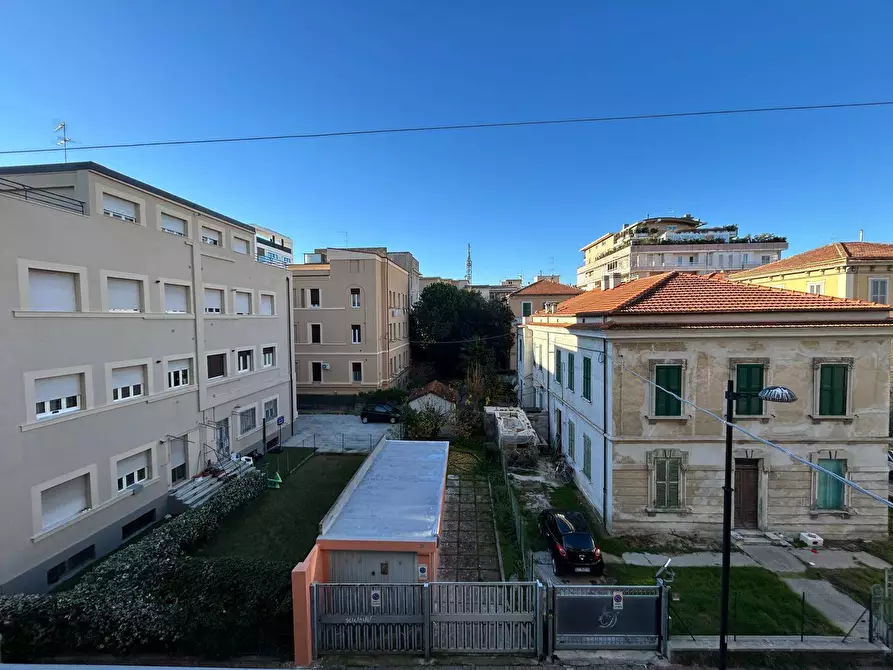 Immagine 50 di Appartamento in vendita  in Via Umbria 46 a Pescara