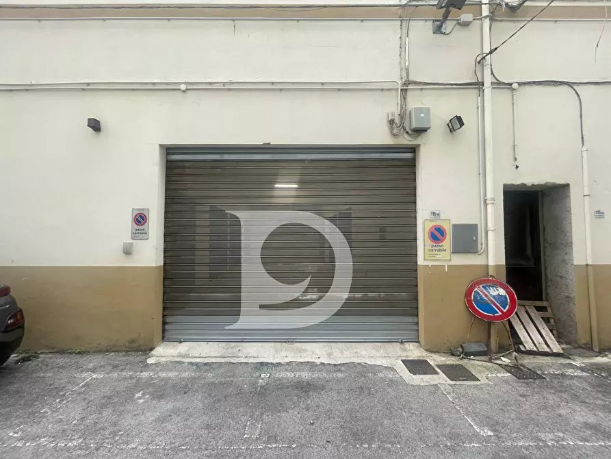 Immagine 8 di Box auto in vendita  in Corso Vittorio Emanuele a Pescara