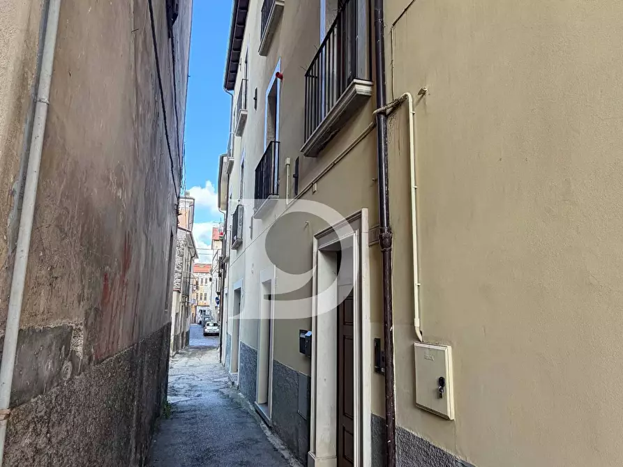 Immagine 9 di Casa semindipendente in vendita  in Vico dell' Arco a Sulmona