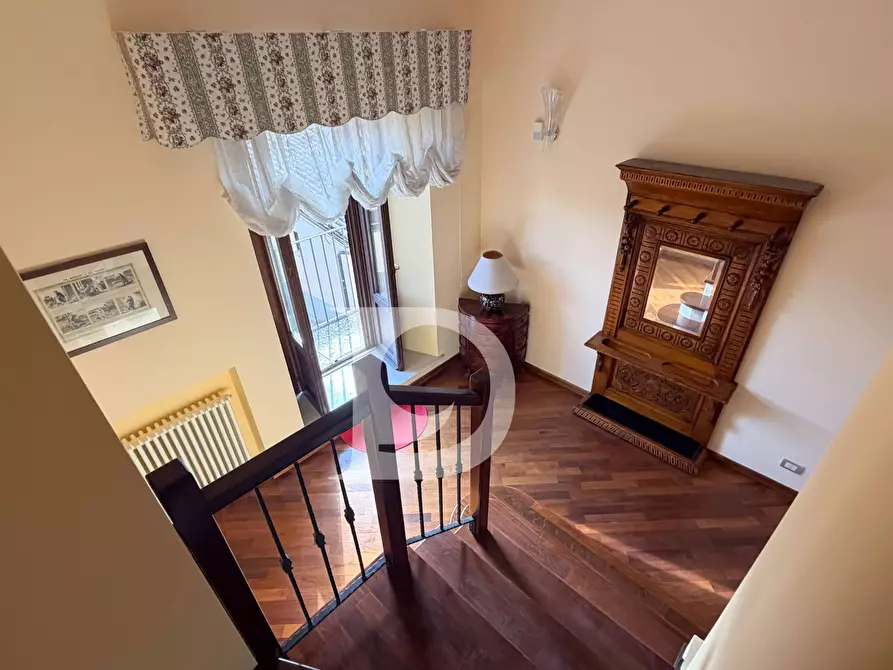 Immagine 89 di Casa semindipendente in vendita  in Vico dell' Arco a Sulmona