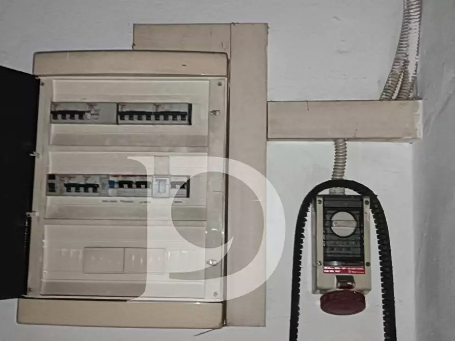 Immagine 18 di Locale commerciale in vendita  in Via dei Bastioni a Pescara