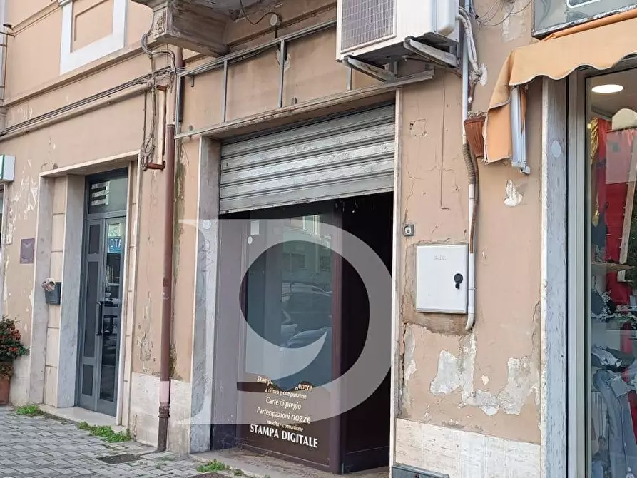 Immagine 1 di Locale commerciale in vendita  in Via dei Bastioni a Pescara