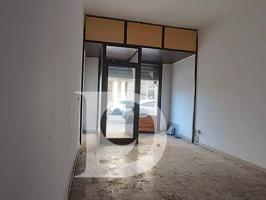 Immagine 8 di Locale commerciale in vendita  in Via dei Bastioni a Pescara