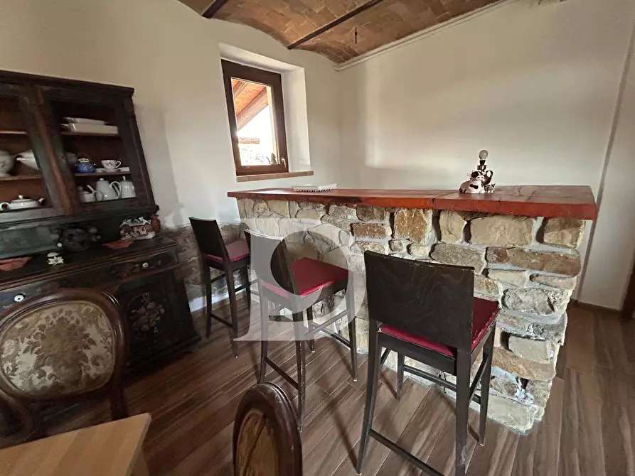Immagine 9 di Rustico / casale in vendita  in C.da Marciano a Basciano