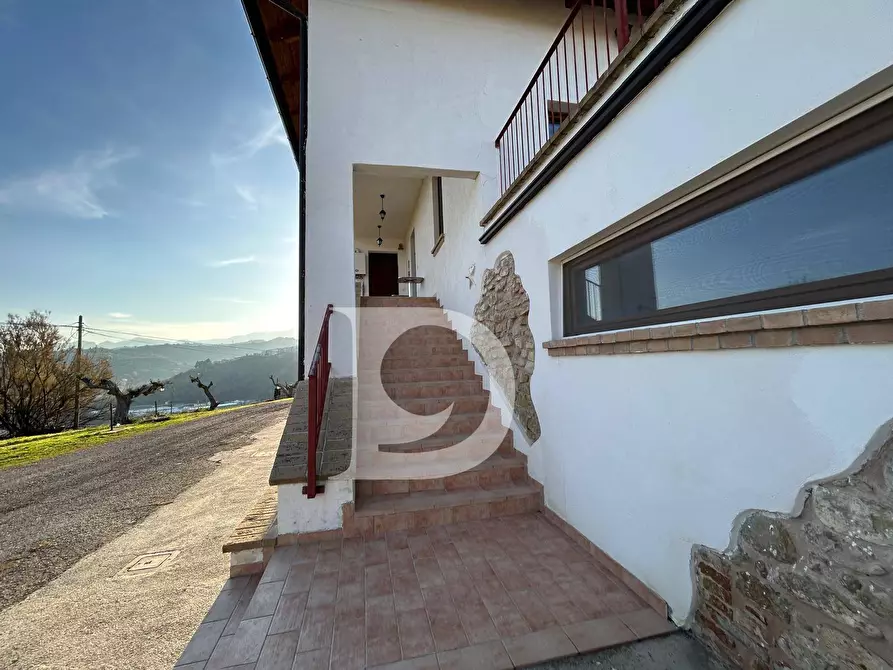 Immagine 21 di Rustico / casale in vendita  in C.da Marciano a Basciano