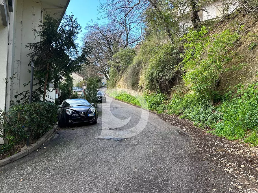 Immagine 7 di Box auto in vendita  in Strada del Palazzo a Pescara