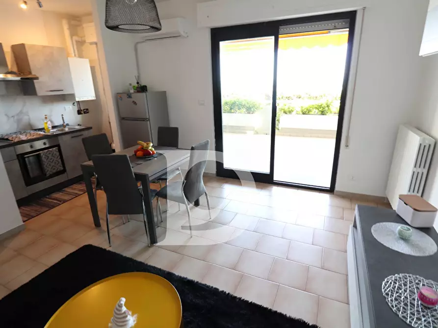 Immagine 5 di Appartamento in vendita  in Via Aldo Moro a Montesilvano