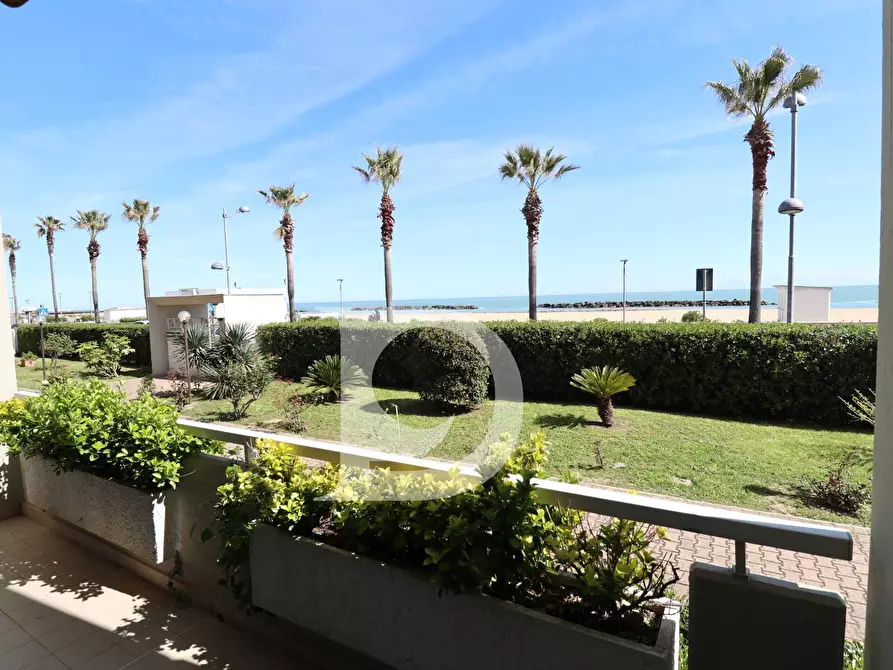 Immagine 40 di Appartamento in vendita  in Via Aldo Moro a Montesilvano