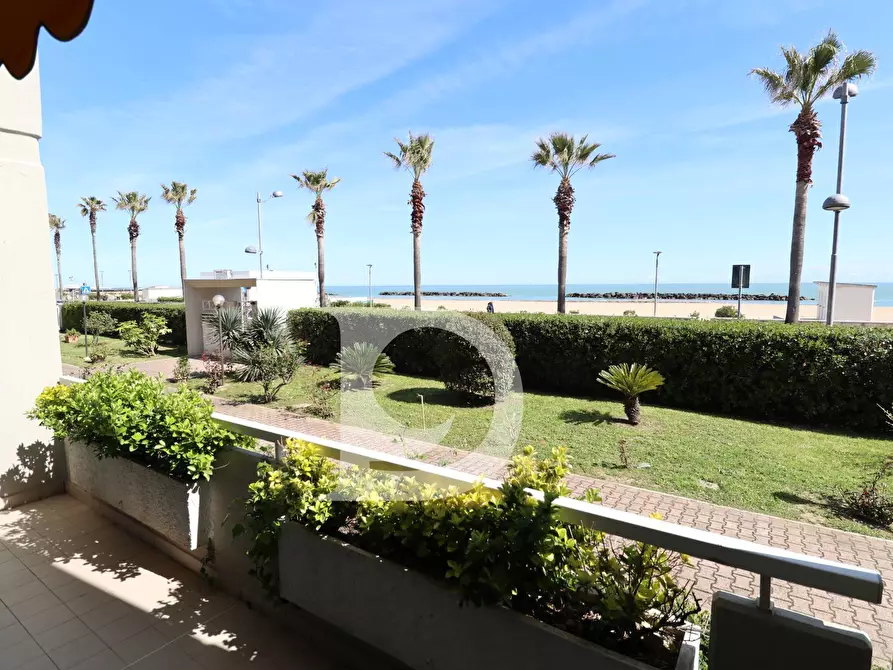 Immagine 41 di Appartamento in vendita  in Via Aldo Moro a Montesilvano