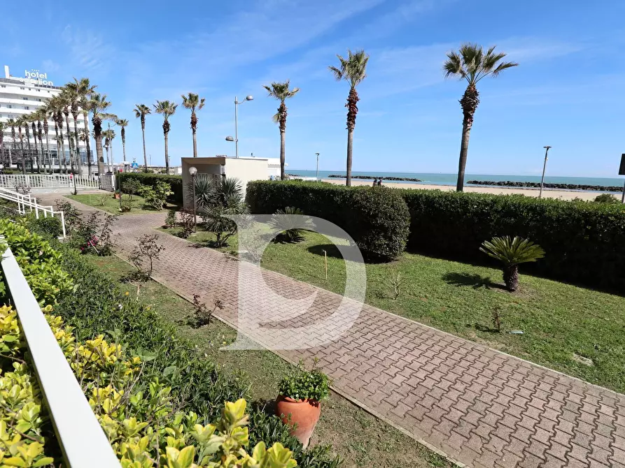 Immagine 42 di Appartamento in vendita  in Via Aldo Moro a Montesilvano