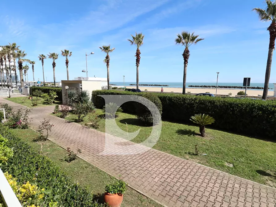 Immagine 45 di Appartamento in vendita  in Via Aldo Moro a Montesilvano