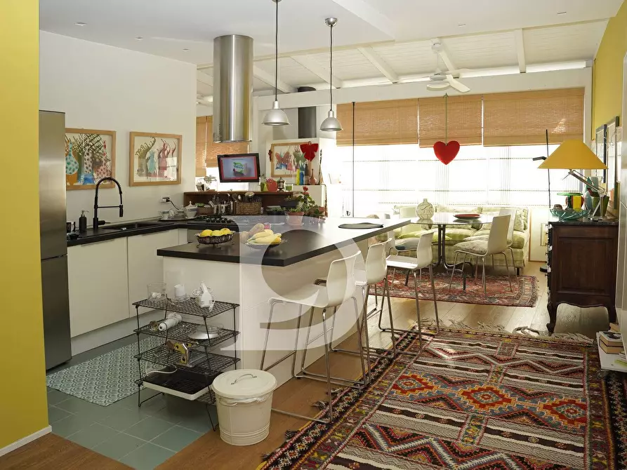 Immagine 1 di Appartamento in vendita  in Via Monti Ernici a Pescara