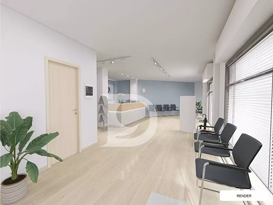 Immagine 2 di Locale commerciale in vendita  in Via Nazionale Adriatica a Francavilla Al Mare