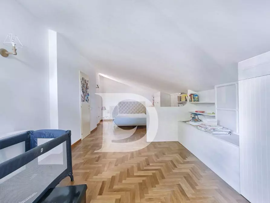 Immagine 25 di Villa in vendita  in Via Sella Di Corno a Pescara