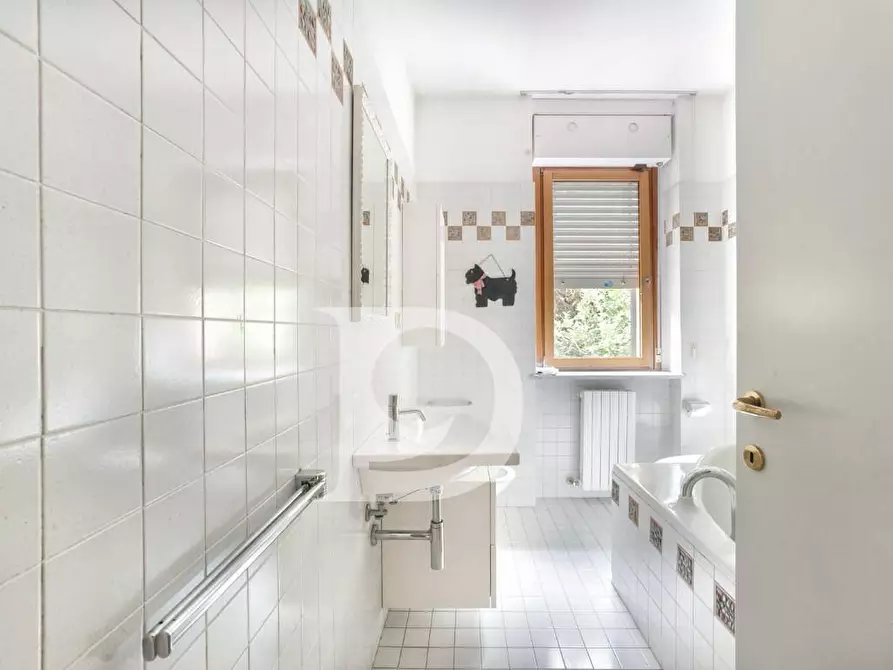 Immagine 33 di Villa in vendita  in Via Sella Di Corno a Pescara