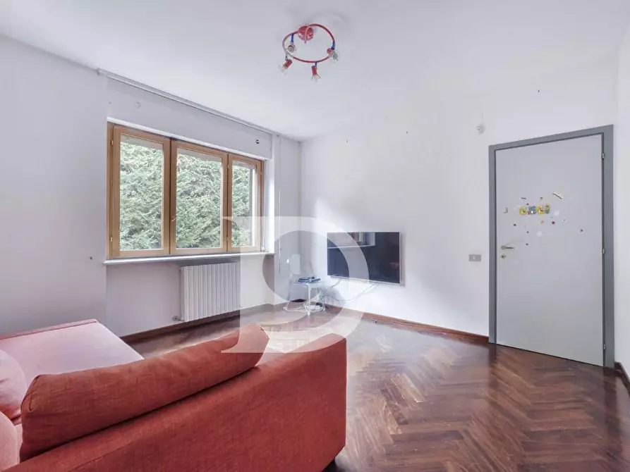 Immagine 34 di Villa in vendita  in Via Sella Di Corno a Pescara