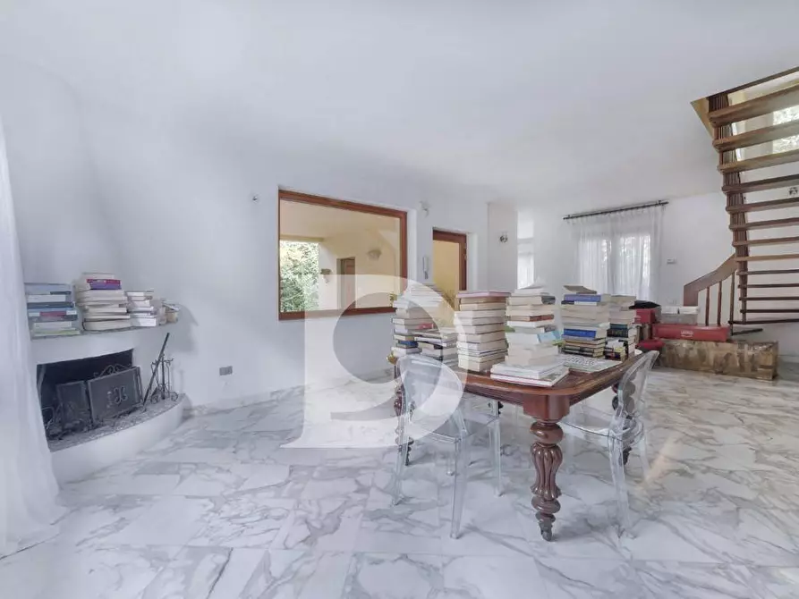 Immagine 5 di Villa in vendita  in Via Sella Di Corno a Pescara