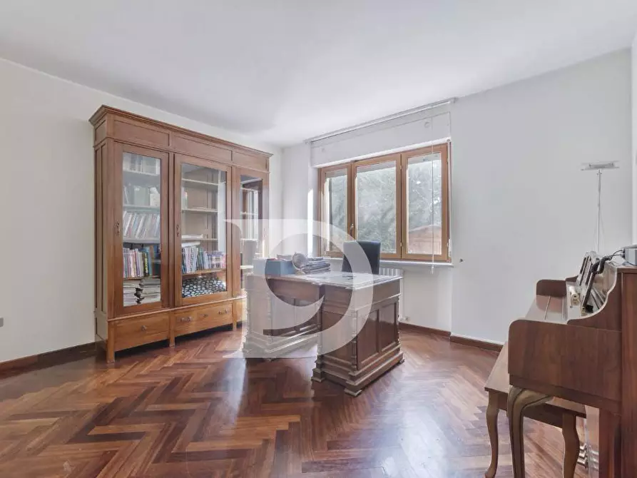 Immagine 16 di Villa in vendita  in Via Sella Di Corno a Pescara