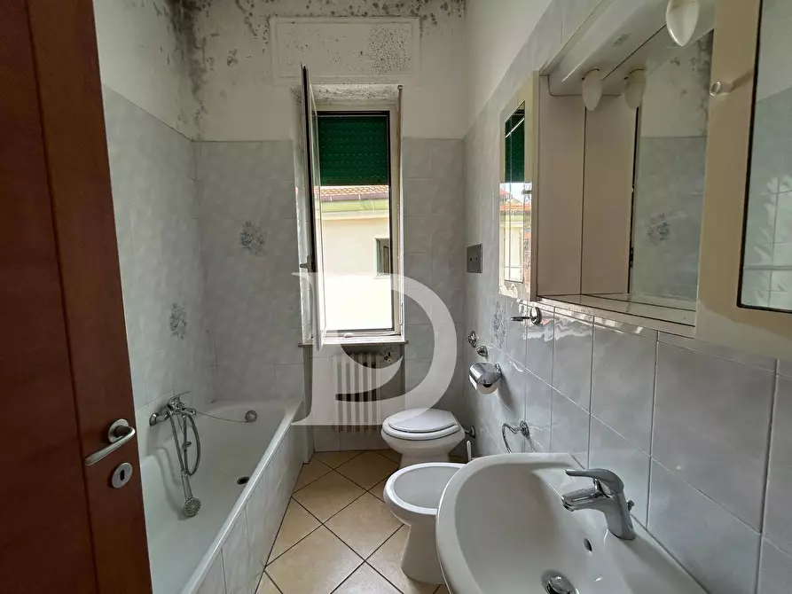 Immagine 12 di Appartamento in vendita  in Via San Donato a Pescara