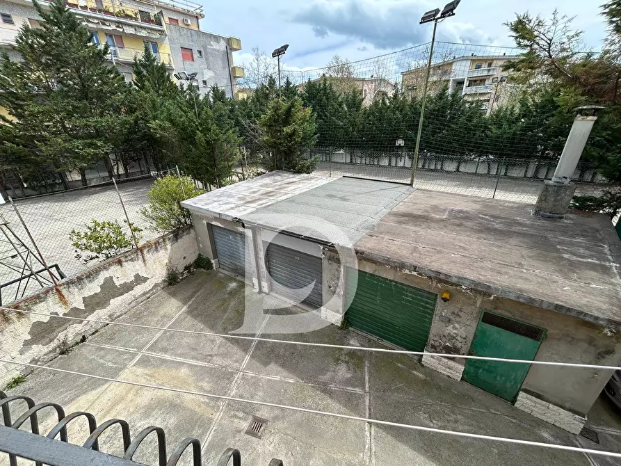 Immagine 13 di Appartamento in vendita  in Via San Donato a Pescara