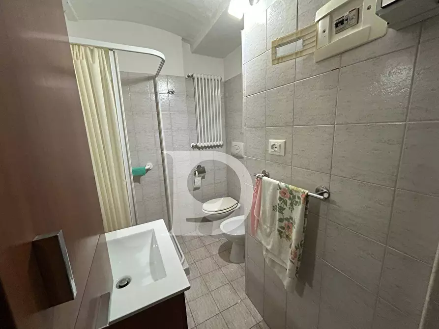 Immagine 22 di Casa semindipendente in vendita  in Piazza Garibaldi a Civitaquana