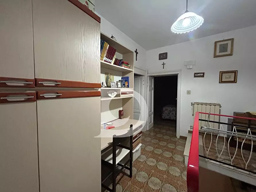 Immagine 15 di Casa semindipendente in vendita  in Piazza Garibaldi a Civitaquana