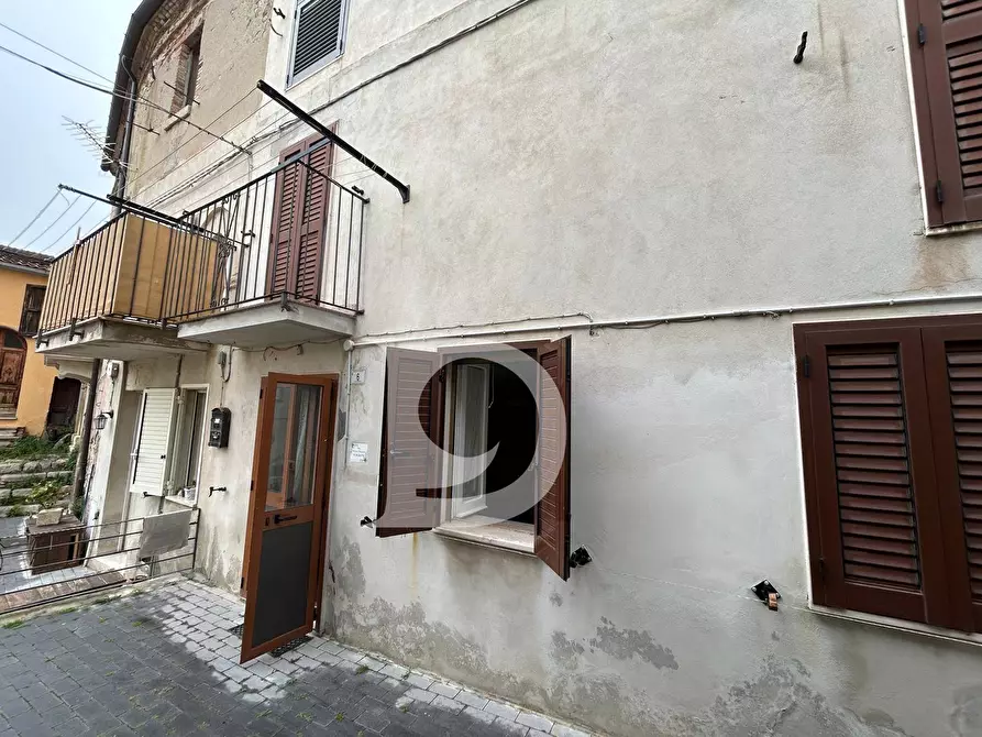 Immagine 26 di Casa semindipendente in vendita  in Piazza Garibaldi a Civitaquana
