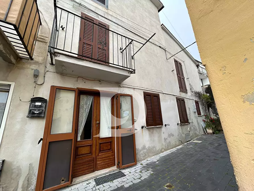 Immagine 33 di Casa semindipendente in vendita  in Piazza Garibaldi a Civitaquana