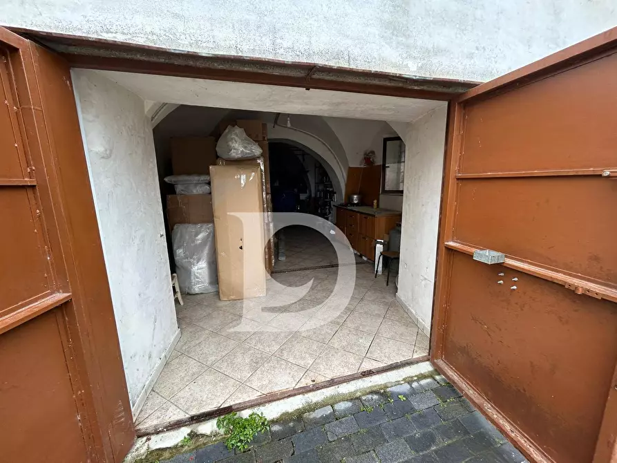Immagine 38 di Casa semindipendente in vendita  in Piazza Garibaldi a Civitaquana