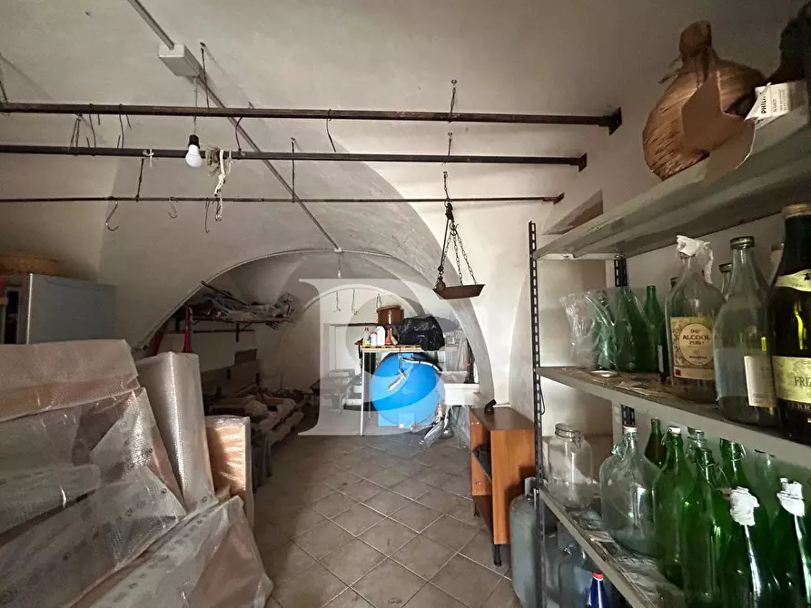 Immagine 43 di Casa semindipendente in vendita  in Piazza Garibaldi a Civitaquana